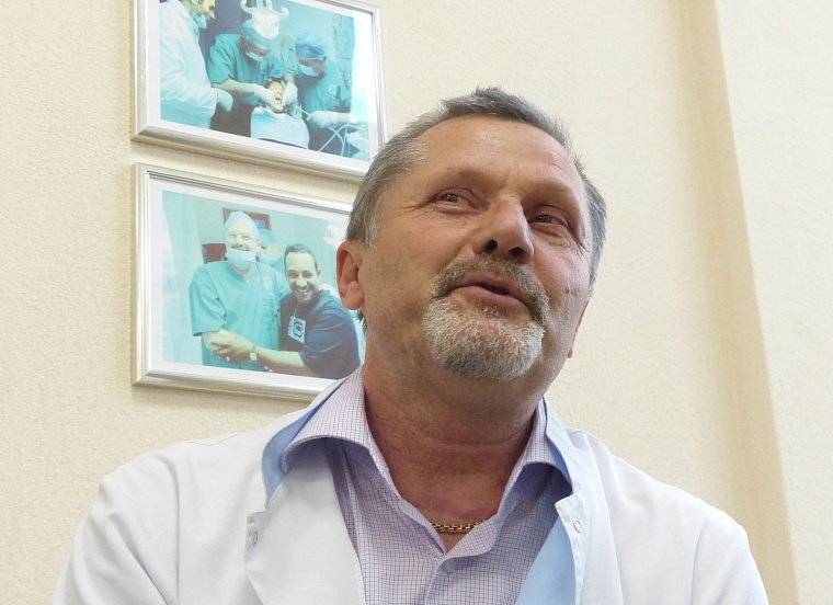 От зубного кабинета в гостинице до собственной клиники