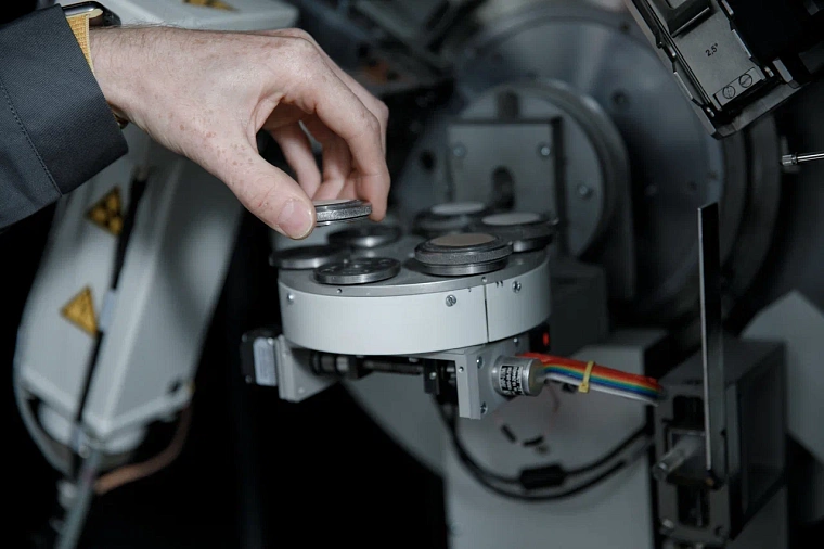 Уникальные разработки: как в Тюменском нефтяном научном центре изучают залежи нефти и газа