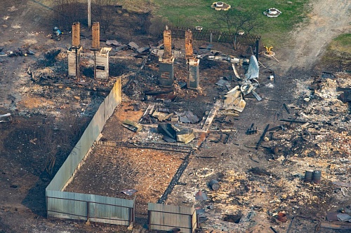 Александр Моор назвал сумму компенсаций за утраченное при пожарах жилье