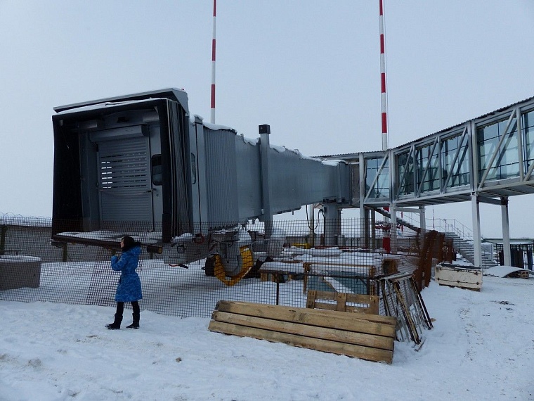 В аэропорту Рощино смонтированы 4 телетрапа
