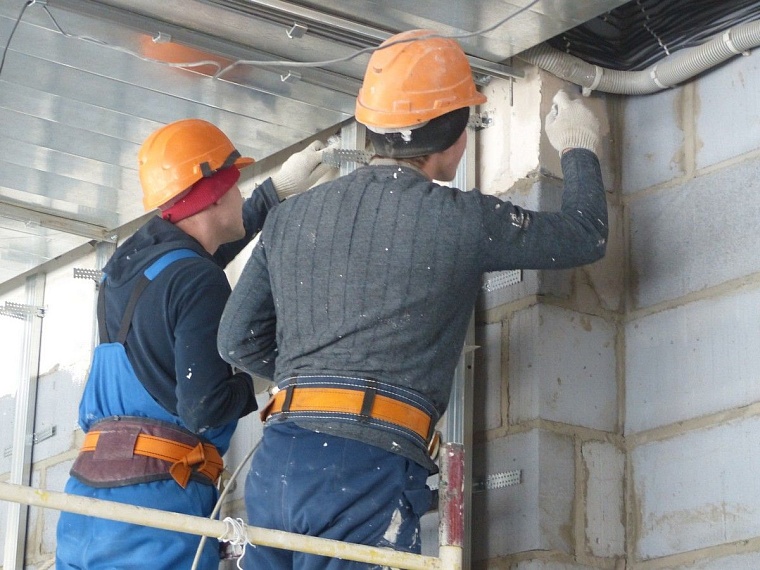 В аэропорту Рощино смонтированы 4 телетрапа