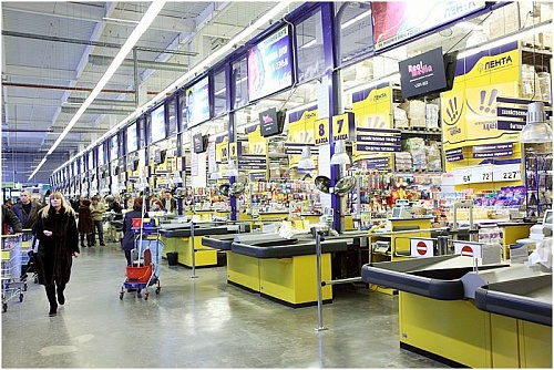 «Лента»  развивается быстрее других сетей