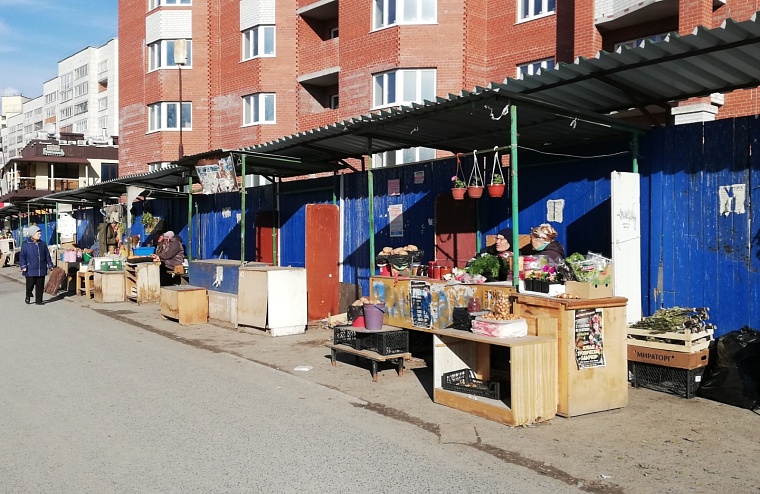 В Тюмени увеличилось количество мест для официальной торговли дачников и фермеров