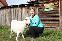 "Первую козу мне подарили". Как многодетная мама открыла в Исетске свою сыроварню