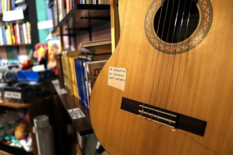 Не в утиль, а в "Чулан": вторая жизнь старых вещей