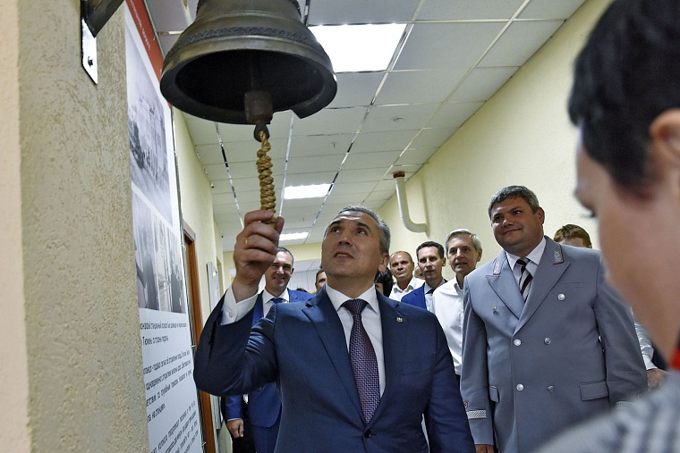 Александр Моор: Свердловская железная дорога – надежный партнер региона