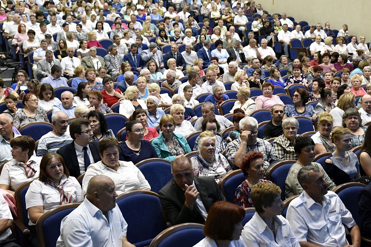 Александр Моор: Свердловская железная дорога – надежный партнер региона