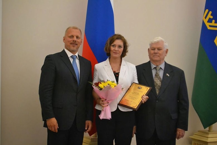 Лучшие сельские поселения, ЛПХ и молодые аграрии получили заслуженные награды