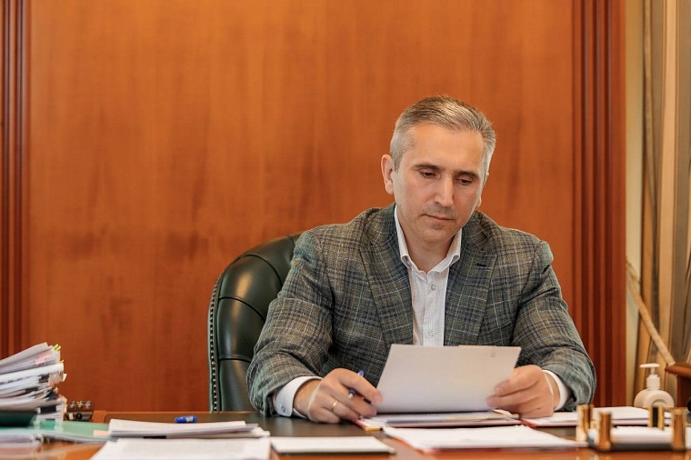 На ПМЭФ вместе с делегацией Тюменской области прибыл Александр Моор