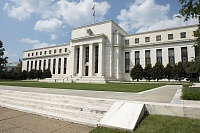 Обзор фондового рынка: эйфория от повышения ставки ФРС скоро пройдет