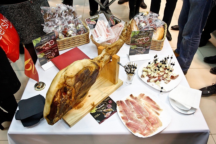 Ялуторовский хамон прошел проверку дегустацией