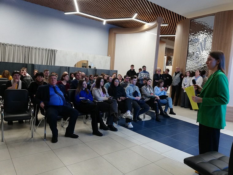 Время возможностей: в Тюменской области проходит Всероссийская ярмарка трудоустройства