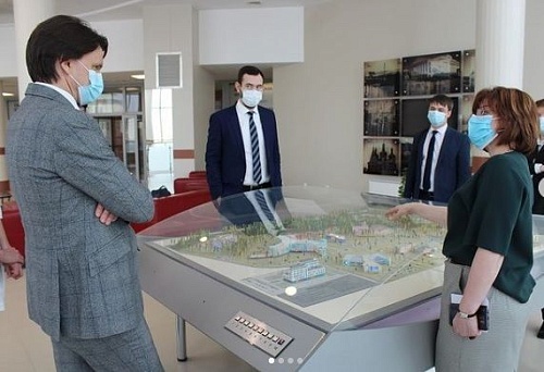 Крупная сеть частных клиник готова прийти на тюменский рынок