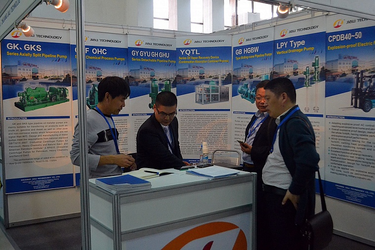 На выставке «Нефть. Газ. ТЭК – 2015 » представили импортозамещающие технологии