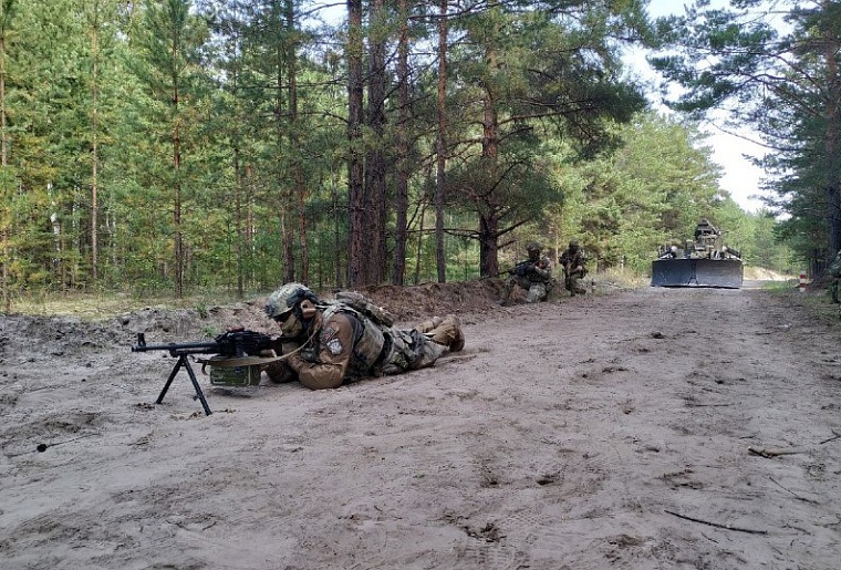 Тюменский доброволец: В бой иду вместе с зайцем и медведем