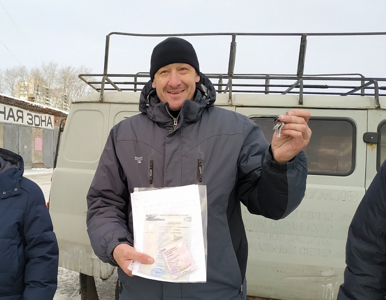 Тюменскому батальону "Тобол" передали боевой уазик