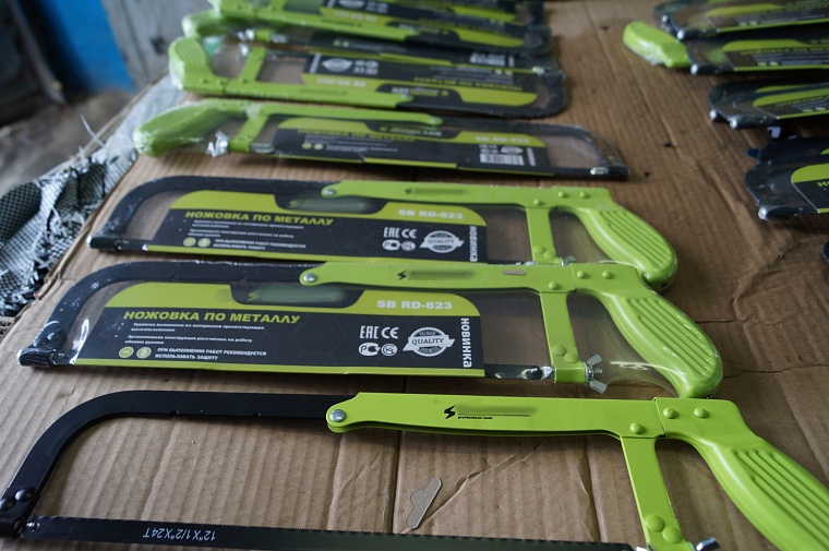 Тюменская таможня передала на СВО изъятые товары