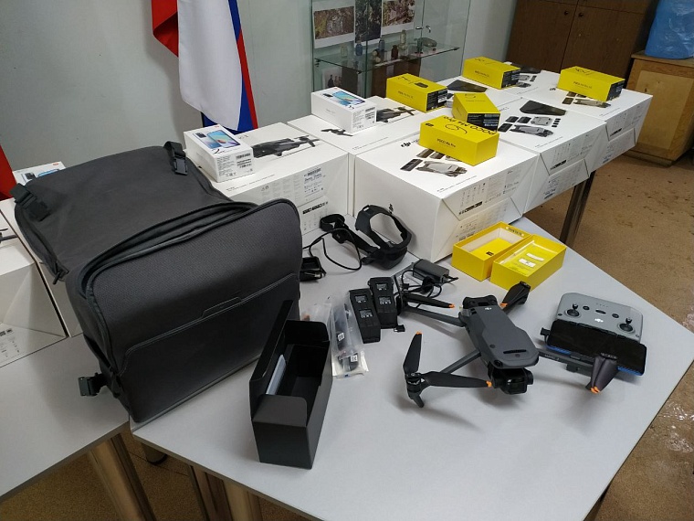 Тюменским военным передали 10 квадрокоптеров