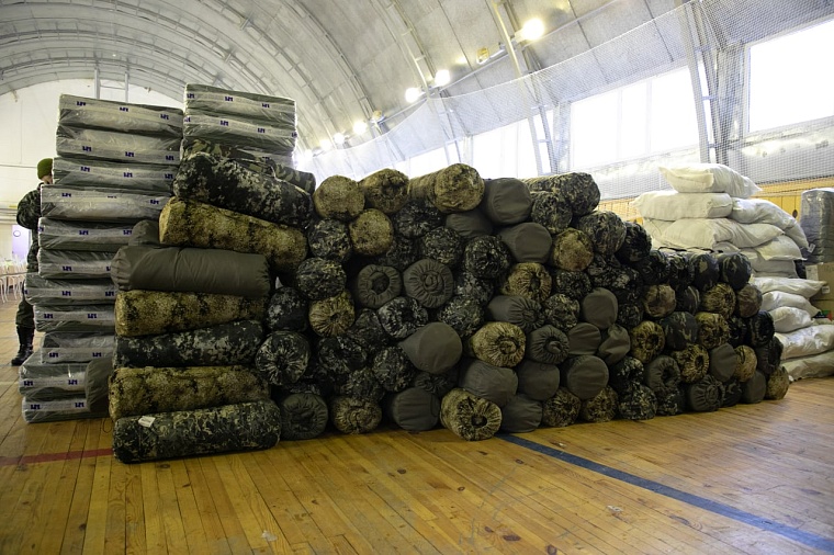 В Тюмени прошла отгрузка амуниции и дополнительного оборудования тюменским подразделениям