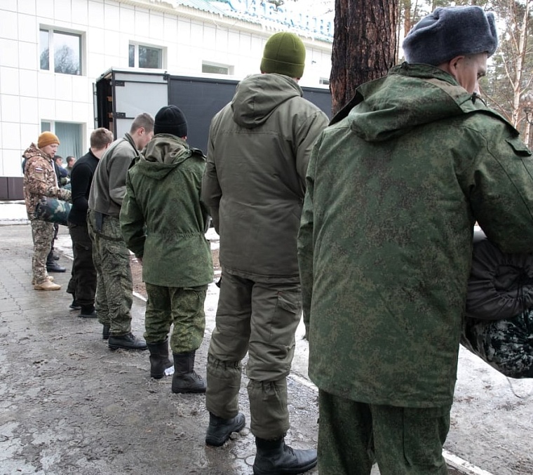 В Тюмени прошла отгрузка амуниции и дополнительного оборудования тюменским подразделениям