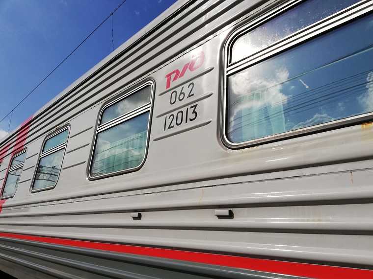 В Госдуме предложили сделать бесплатным проезд на поездах для школьников из новых регионов