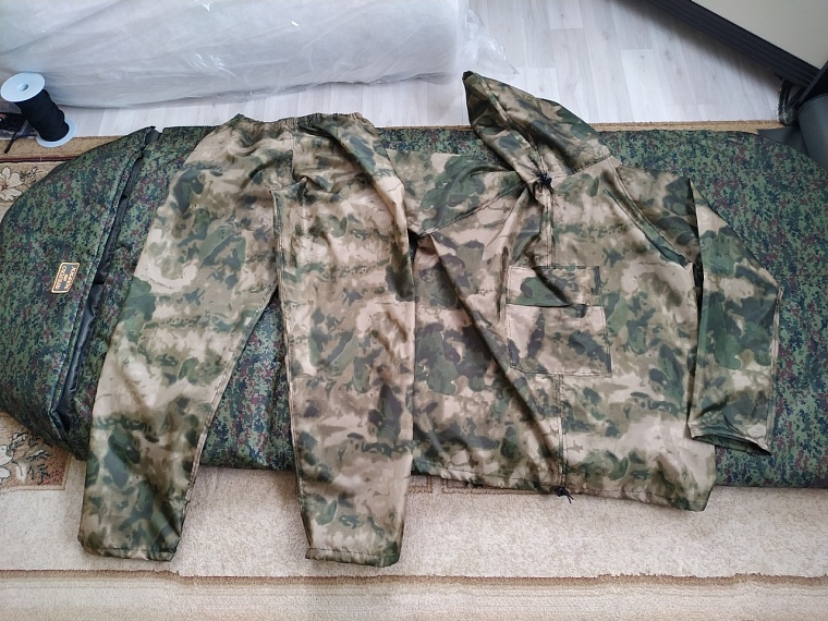 Тюменка бесплатно сшила для бойцов в зоне СВО более 100 утепленных спальников