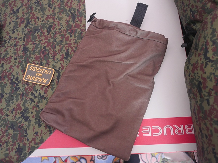 Тюменка бесплатно сшила для бойцов в зоне СВО более 100 утепленных спальников