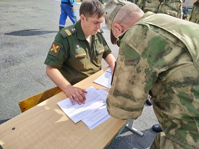 Тюменский контрактник с боевым опытом: Чтобы выжить, нужно не совершать ошибок