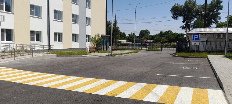 В Краснодоне готовится к открытию обновленное детское отделение городской больницы