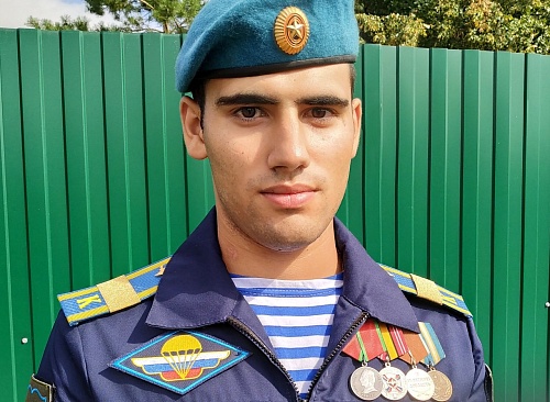 После службы на Донбассе Умид Салимханов поступил в ТВВИКУ