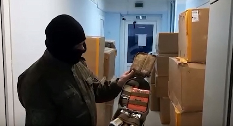 Бойцы поблагодарили губернатора Тюменской области за аптечки