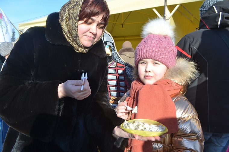 Тюменцы отдают предпочтение классическим пельменям с фаршем