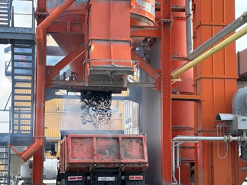 В Тюменской области запустят в работу 15 асфальтобетонных заводов