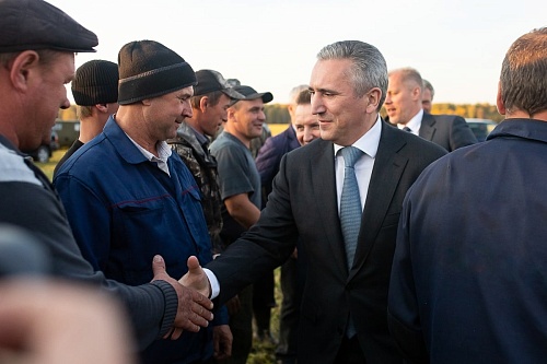 Александр Моор: Наша экономика работает стабильно и эффективно