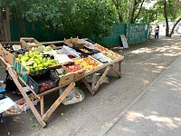 С улиц Тюмени изъяли более двух тонн подозрительных овощей и фруктов