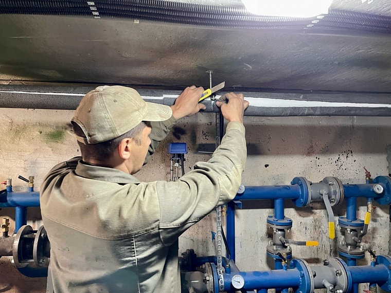 Тюменцы из "хрущевки" на Рижской перестанут "обогревать улицу"