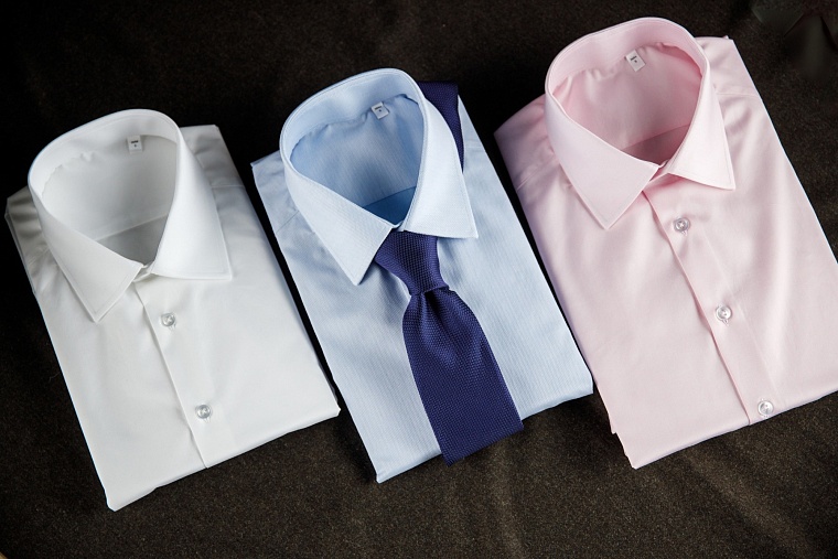 Семья Закроевых производит мужские сорочки в Тюмени