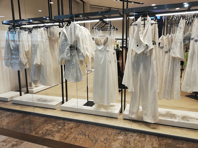 Жители Тюменской области стали больше тратить на непродовольственные товары и меньше - на продукты