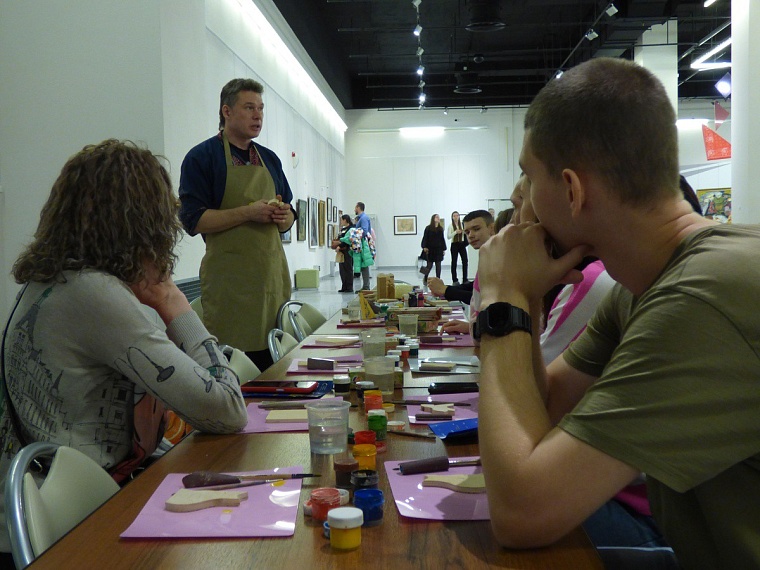 О промыслах народов бывшего СССР тюменцы узнали на выставке