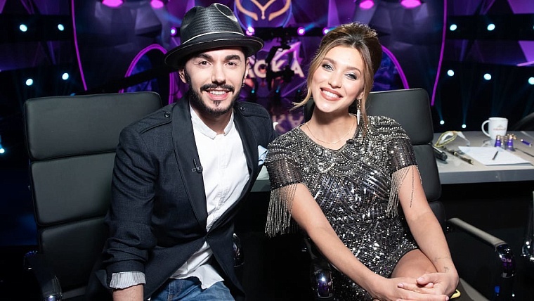 Тимур Родригез станцевал с тоболяками в саду Ермака