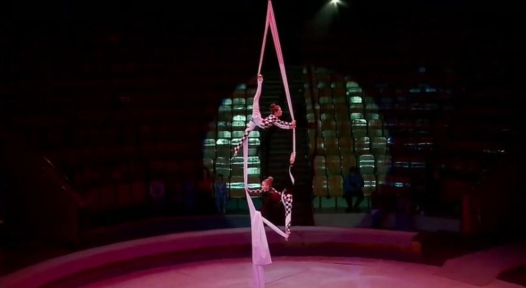 В Тюмени прошел фестиваль любительского циркового искусства