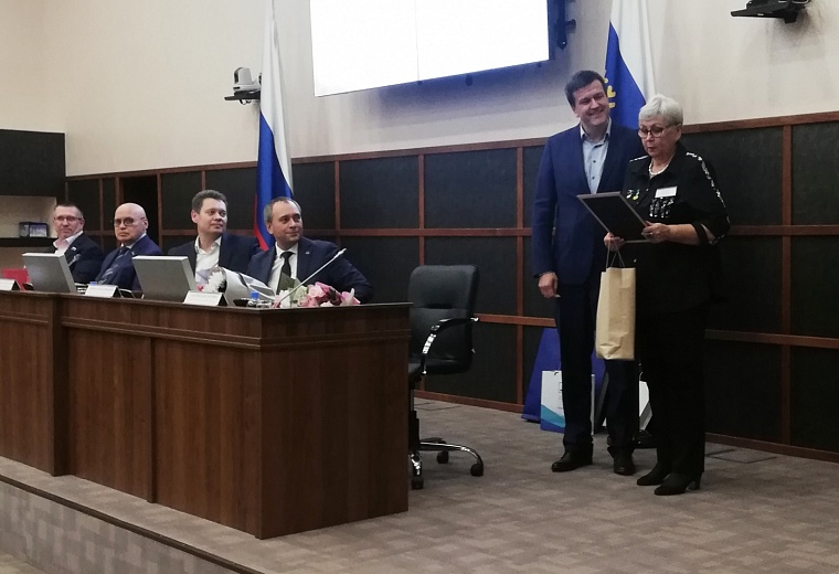 Павел Девайкин поблагодарил государственный архив за совместные проекты с «Тюменским временем»