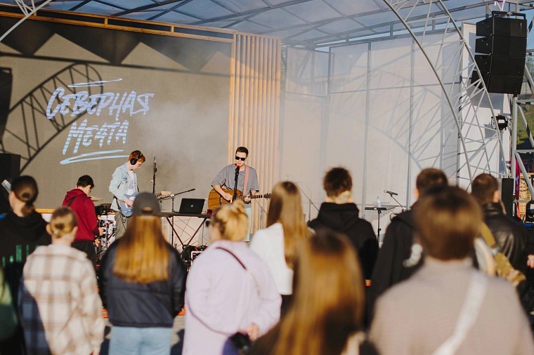 На "Музсходке" в Тюмени сегодня выступят 100 музыкантов