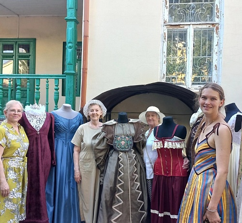 В Тюмени самодеятельная группа представит благотворительный спектакль «На карнавале как-то раз…»