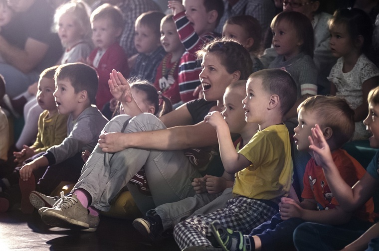 Афиша на уик-энд: широкая Масленица, женские портреты и концерт Чумакова