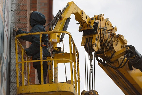 В Тюмени собирают подписи, чтобы создать настенный рисунок от художника из Испании