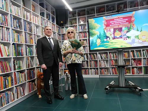 Книги, комфорт, современные технологии: в Тюмени открыли библиотеку им. К.Я. Лагунова