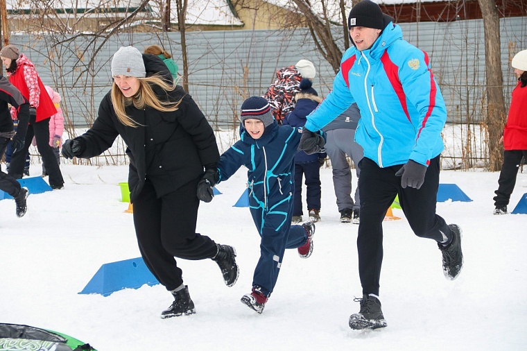 Афиша на уик-энд: День снега, вечеринка K-Pop и лекция про мультики