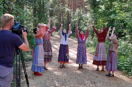 Праздник любви и молодости: в Тюмени записали альбом и клип «Хоровод времён. Шаг второй»