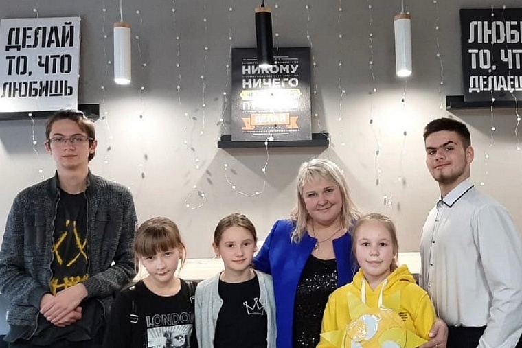 Экспериментальный театр помогает юным заводоуковцам решать проблемы